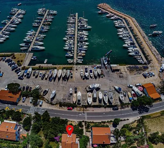 بيت للعطل Docks - Island Rab, Croatia *
